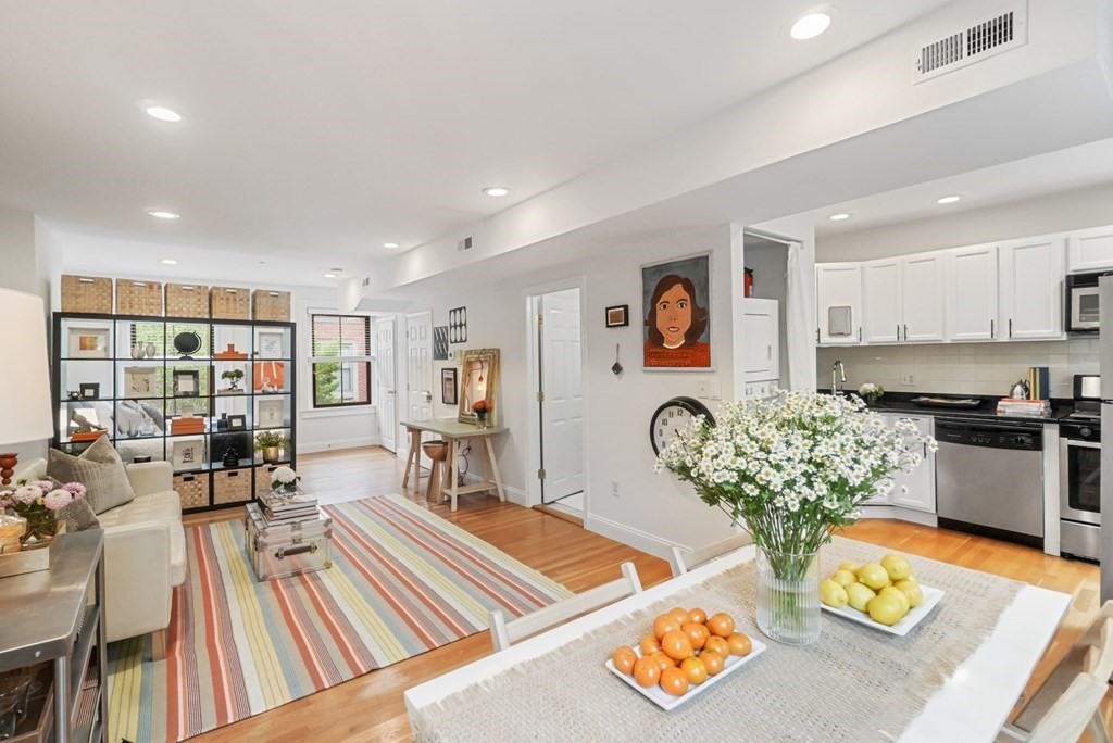 11-C Waltham St, South End