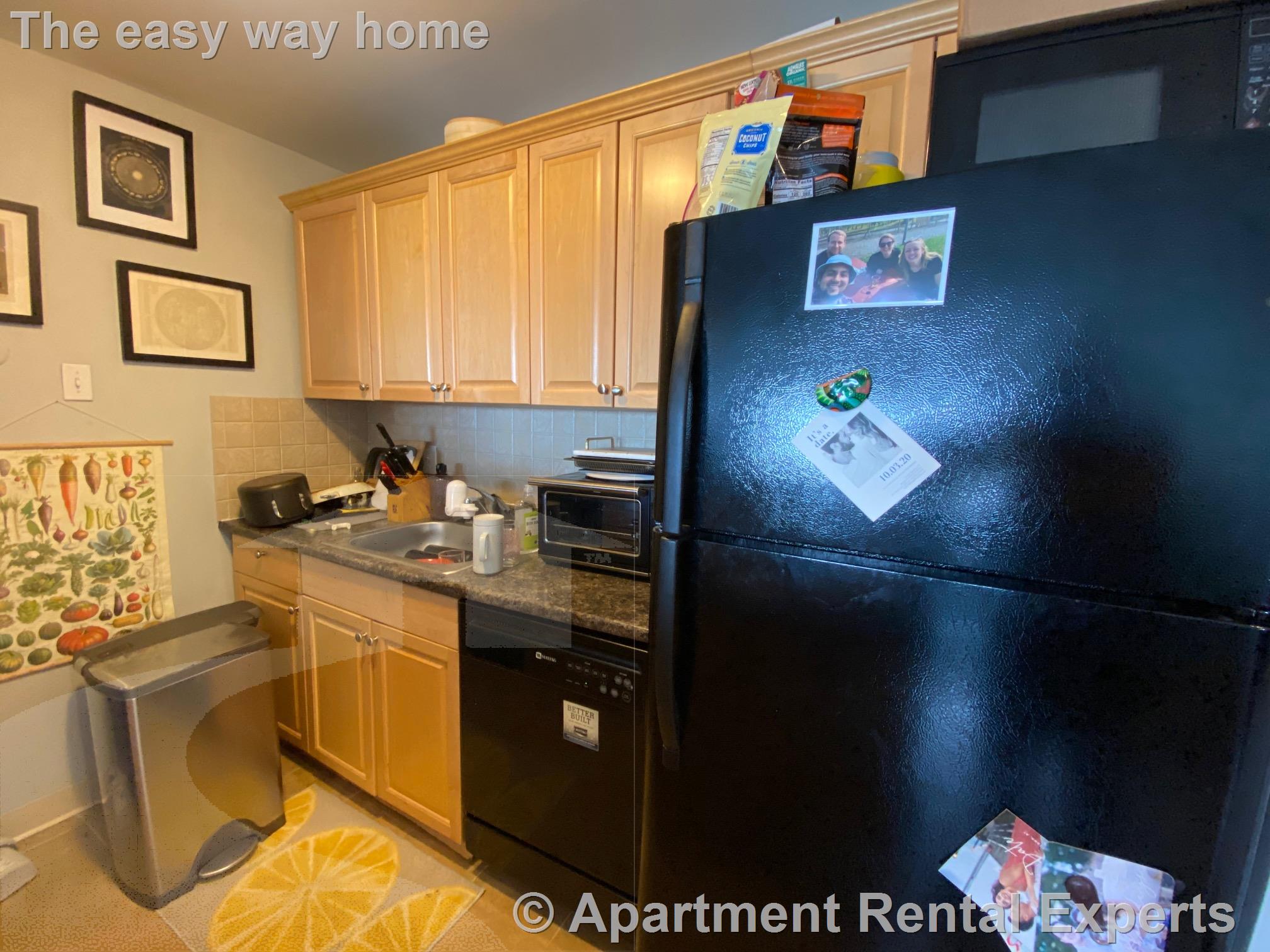 1105 Massachusetts Ave, Harvard Square