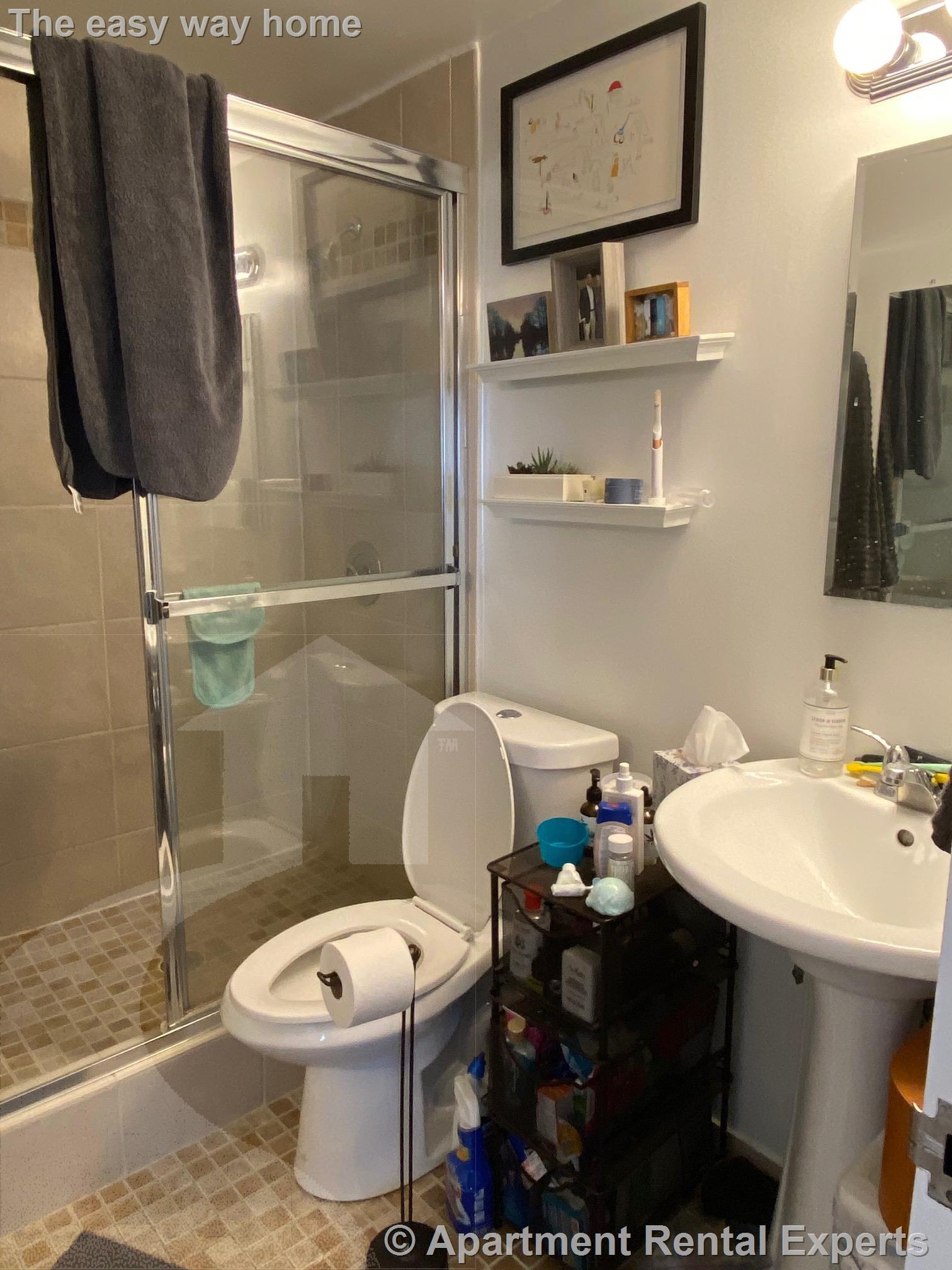 1105 Massachusetts Ave, Harvard Square