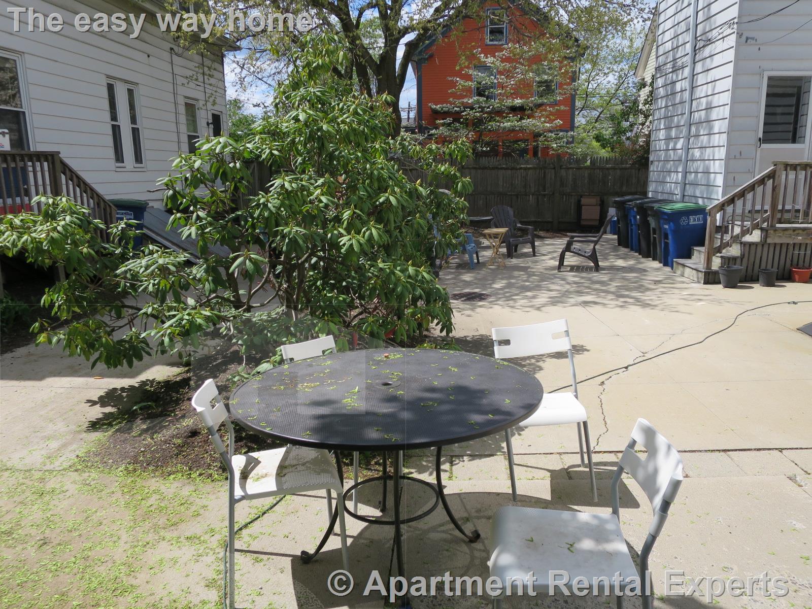 2 bed, 1 bath apartment for rent at 18 Winter Unit 1, Davis Square — photo 9 of 22