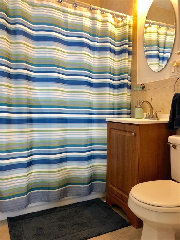 106 Pine St, The Port