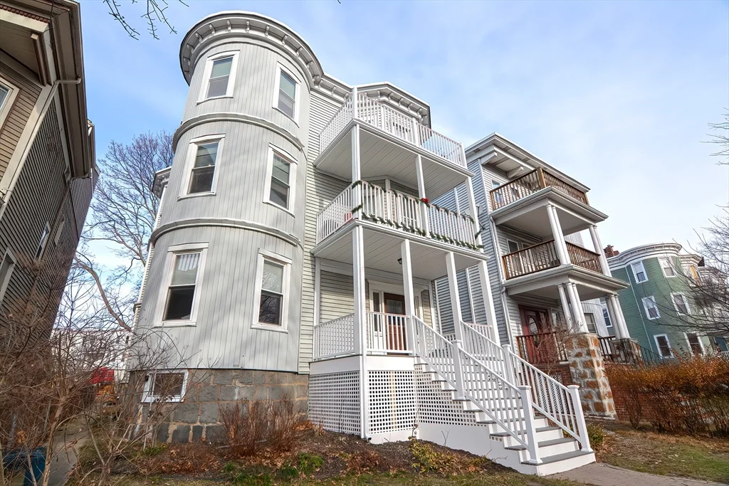 762 Columbia Rd, Dorchester