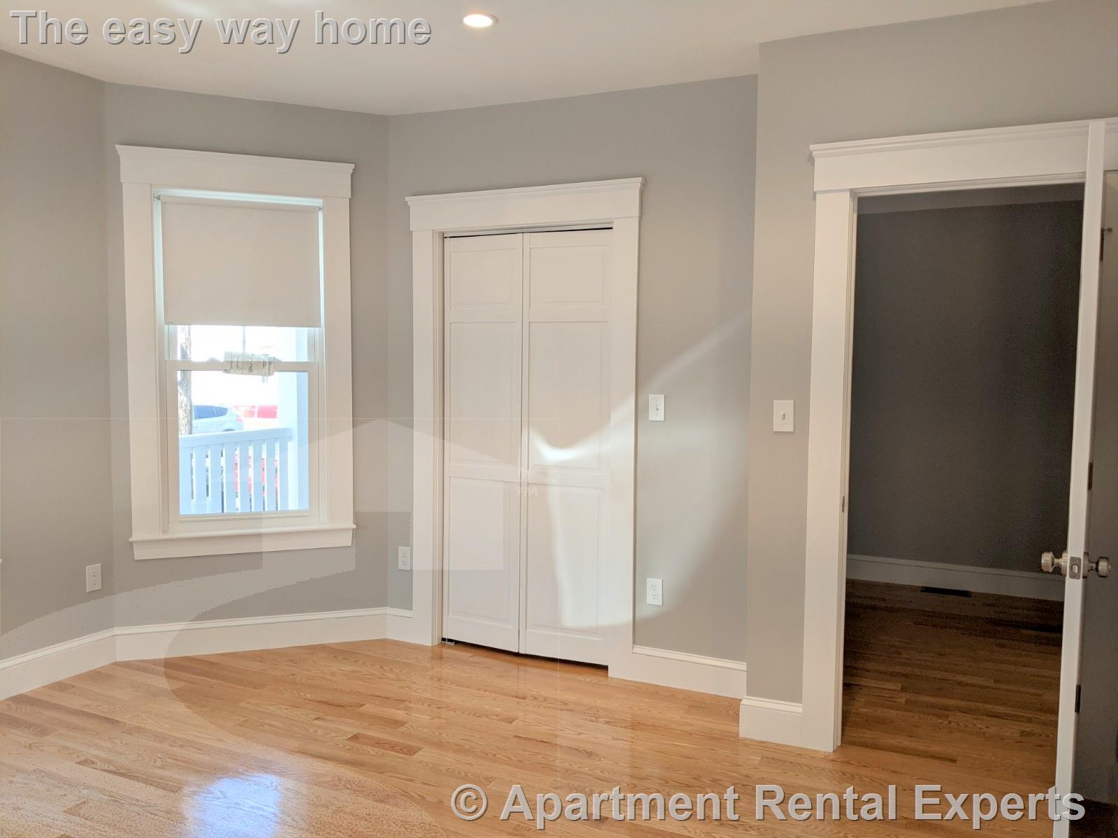 502 Main St, Magoun Square