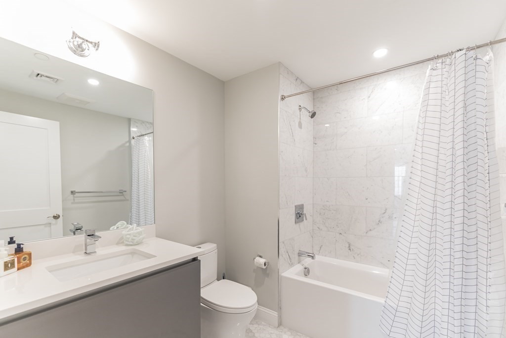 54 Pleasant St, Dorchester