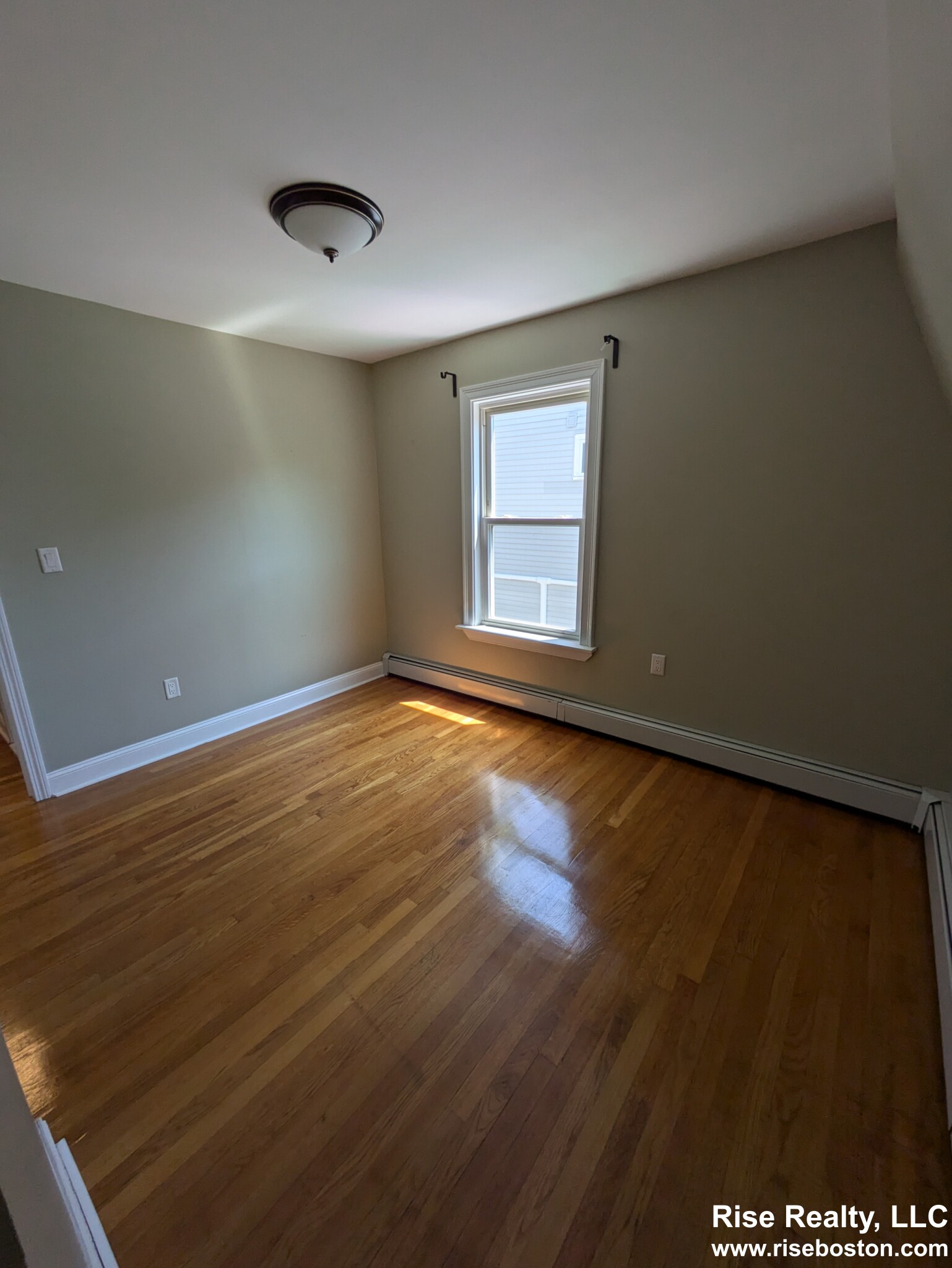 7 High Street Pl, Brookline