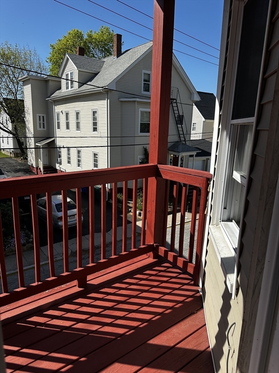 4 Howard Ave, Attleboro