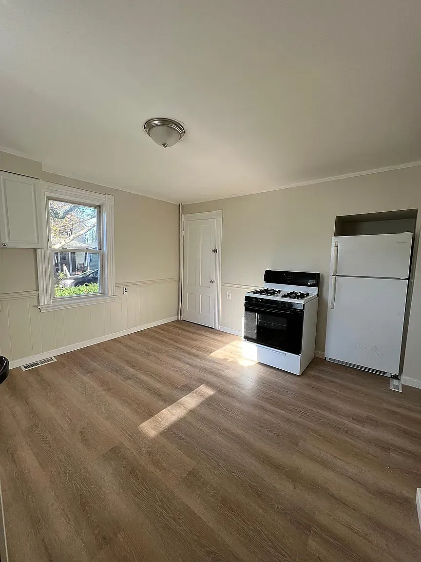 6 Wheeler St, Peabody