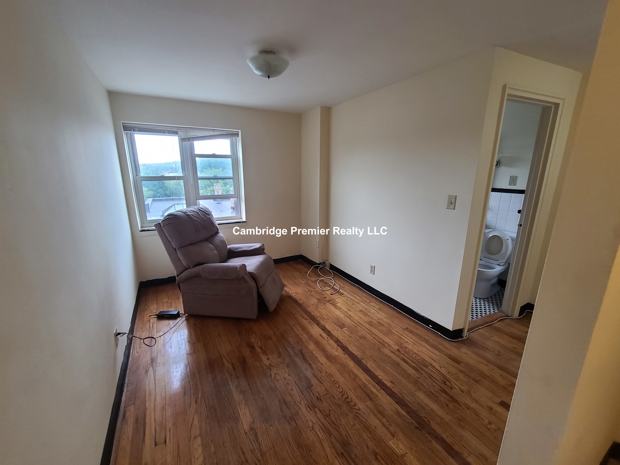 285 Massachusetts Ave, Arlington