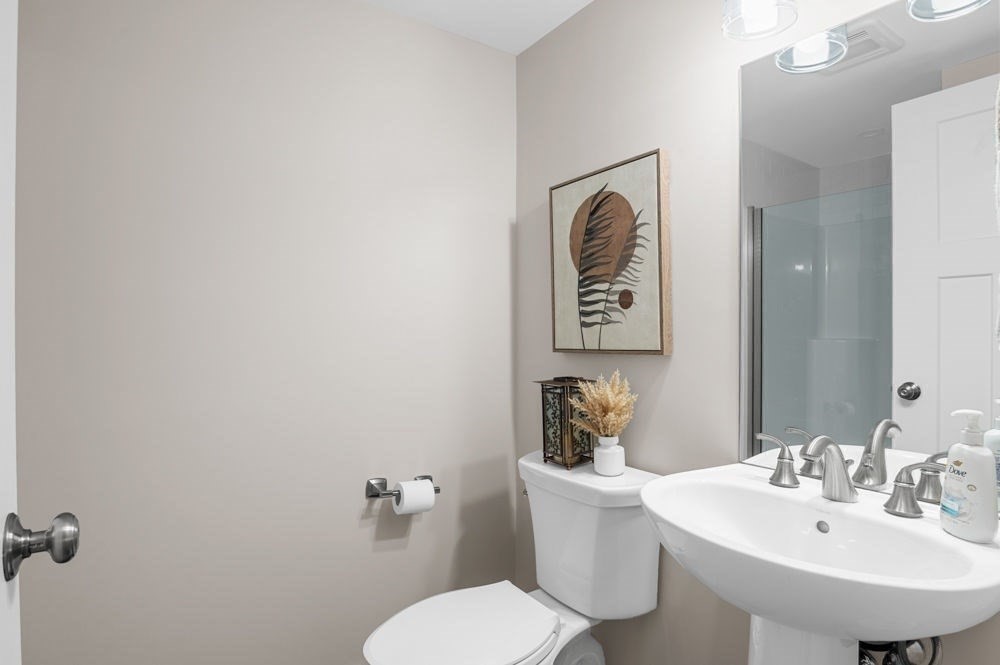 21 Hines Way, Newburyport