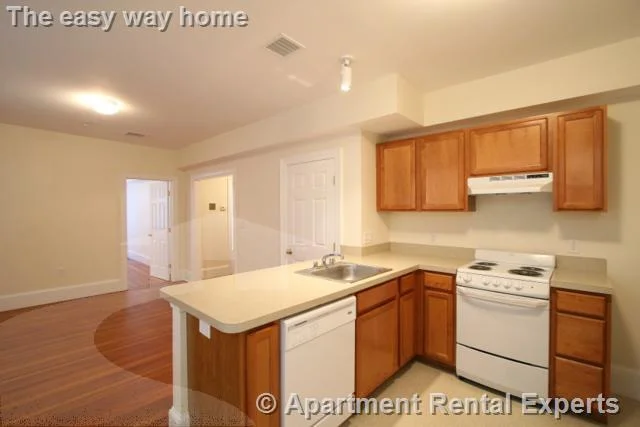 881 Massachusetts Ave, Central Square