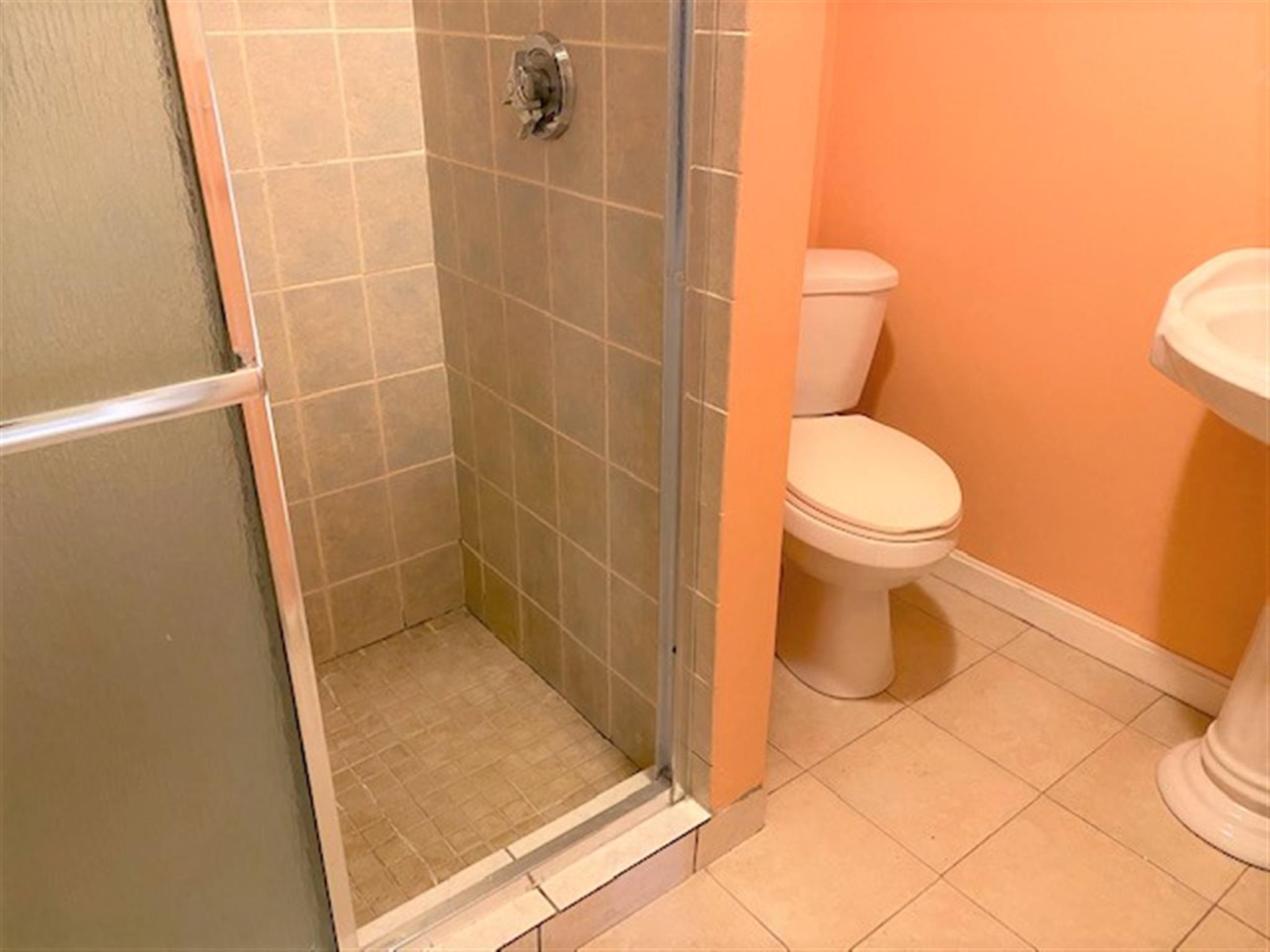 2 bed, 1 bath apartment for rent at 50 7th St Unit 50, East Cambridge — photo 6 of 6