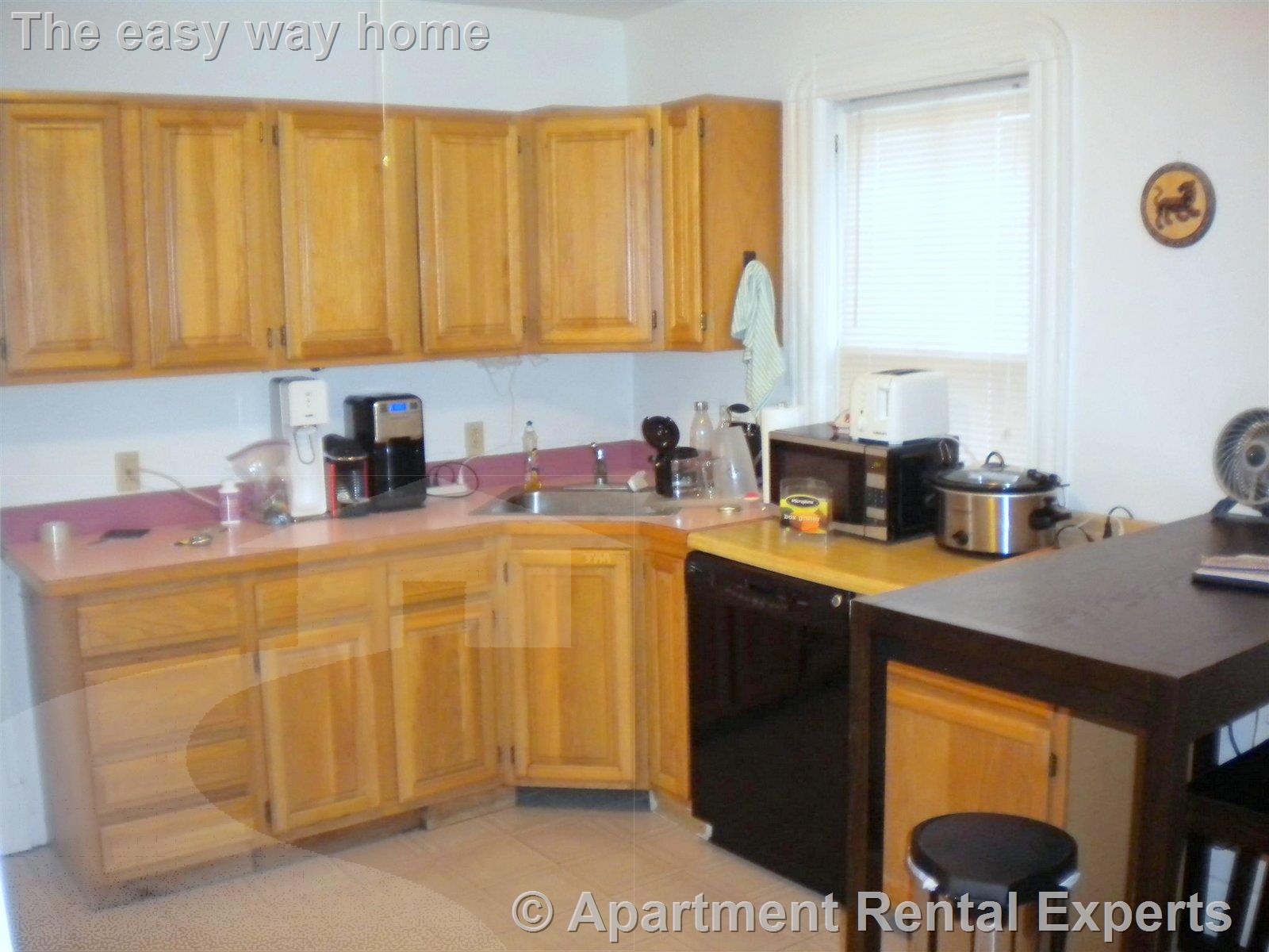 29 Gold Star Rd, Davis Square