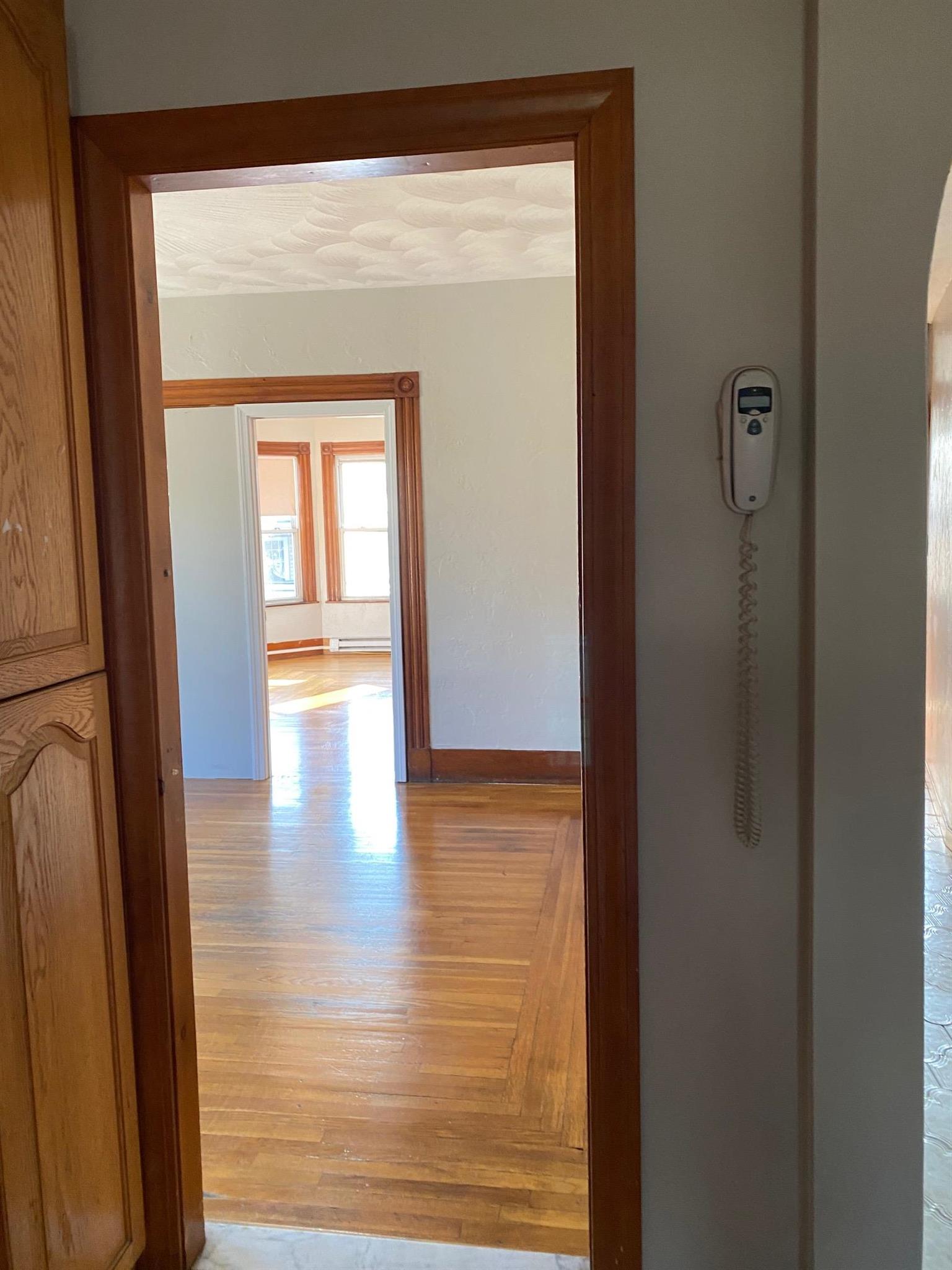 2.5 bed, 1 bath apartment for rent at 51 Mansfield St, Union Square — photo 8 of 10