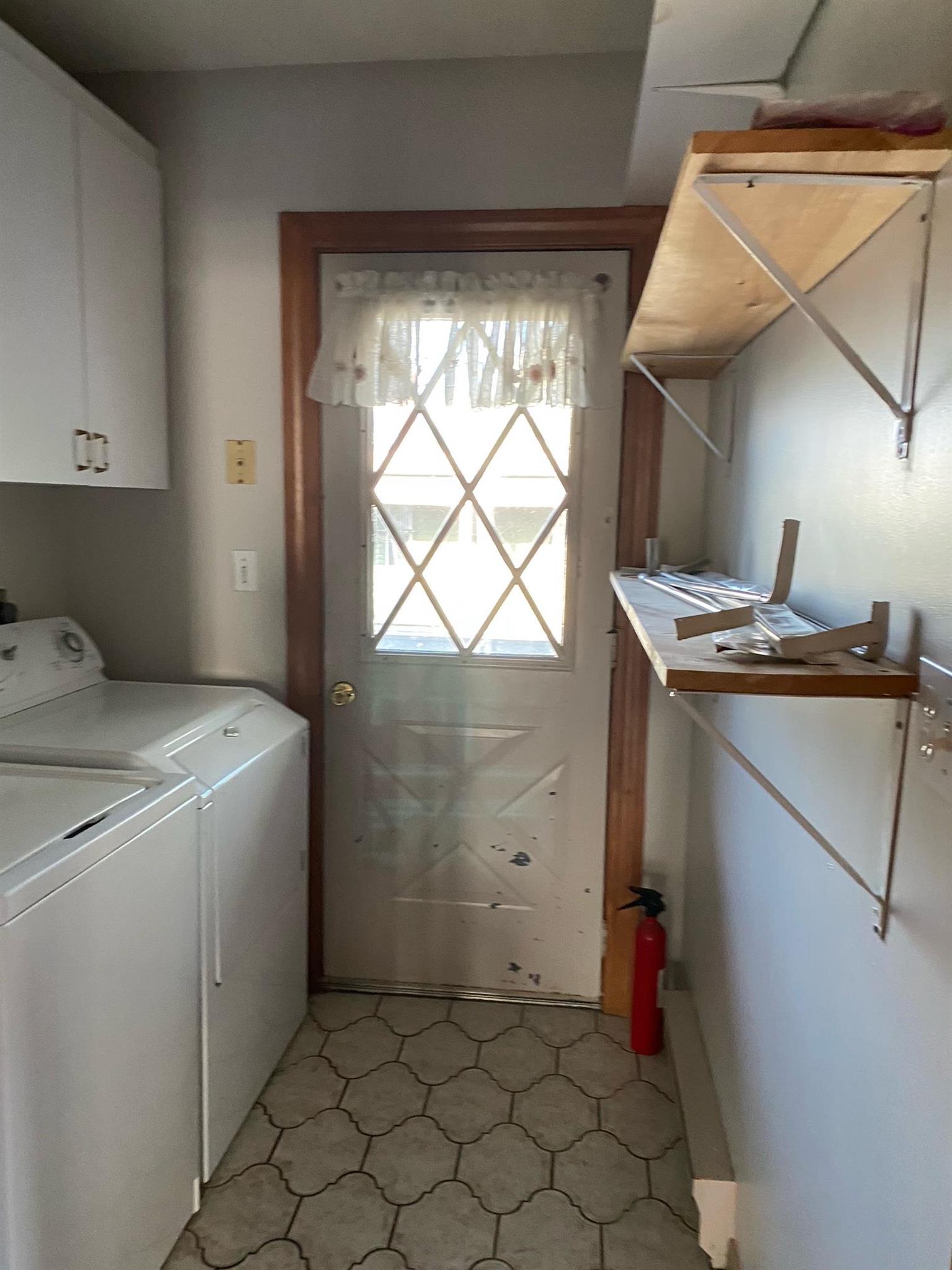 2.5 bed, 1 bath apartment for rent at 51 Mansfield St, Union Square — photo 9 of 10