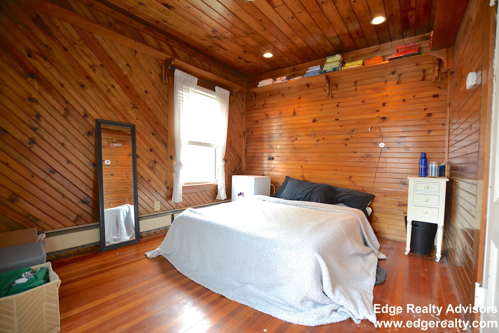 28 Aldie St, Allston