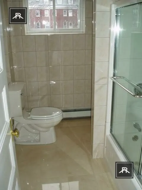 1689 Beacon St, Aspinwall Hill