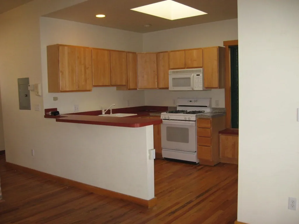 37 Regent, Porter Square