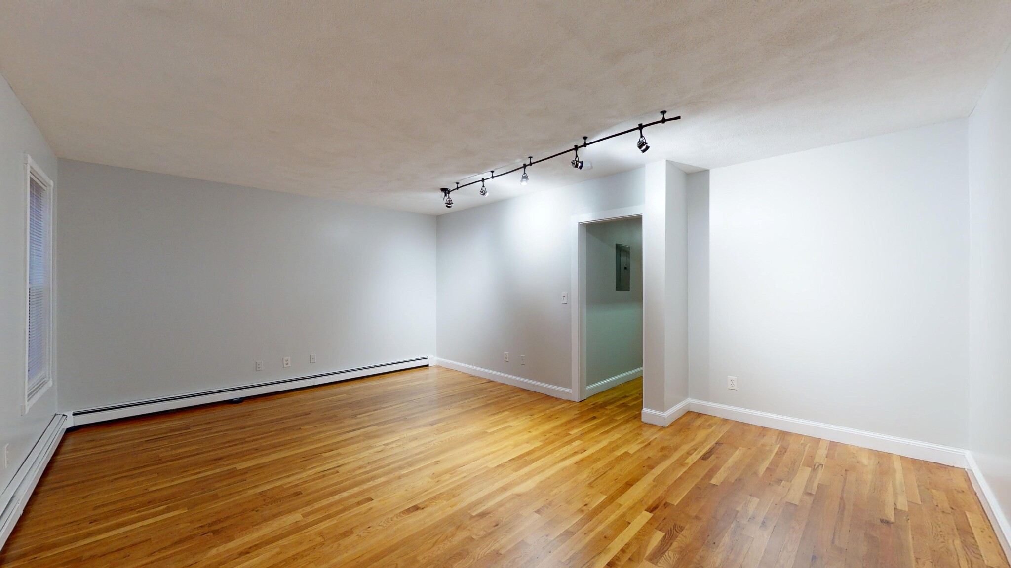 5 Stafford St, Roxbury