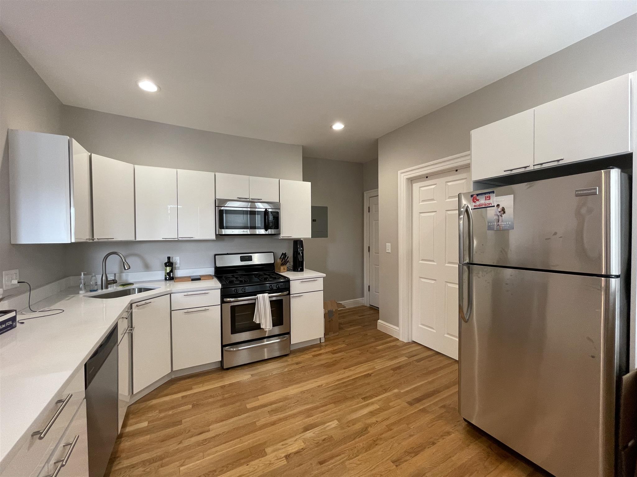 2 bed, 1 bath apartment for rent at 167 Hampshire St Unit 5A, Inman Square