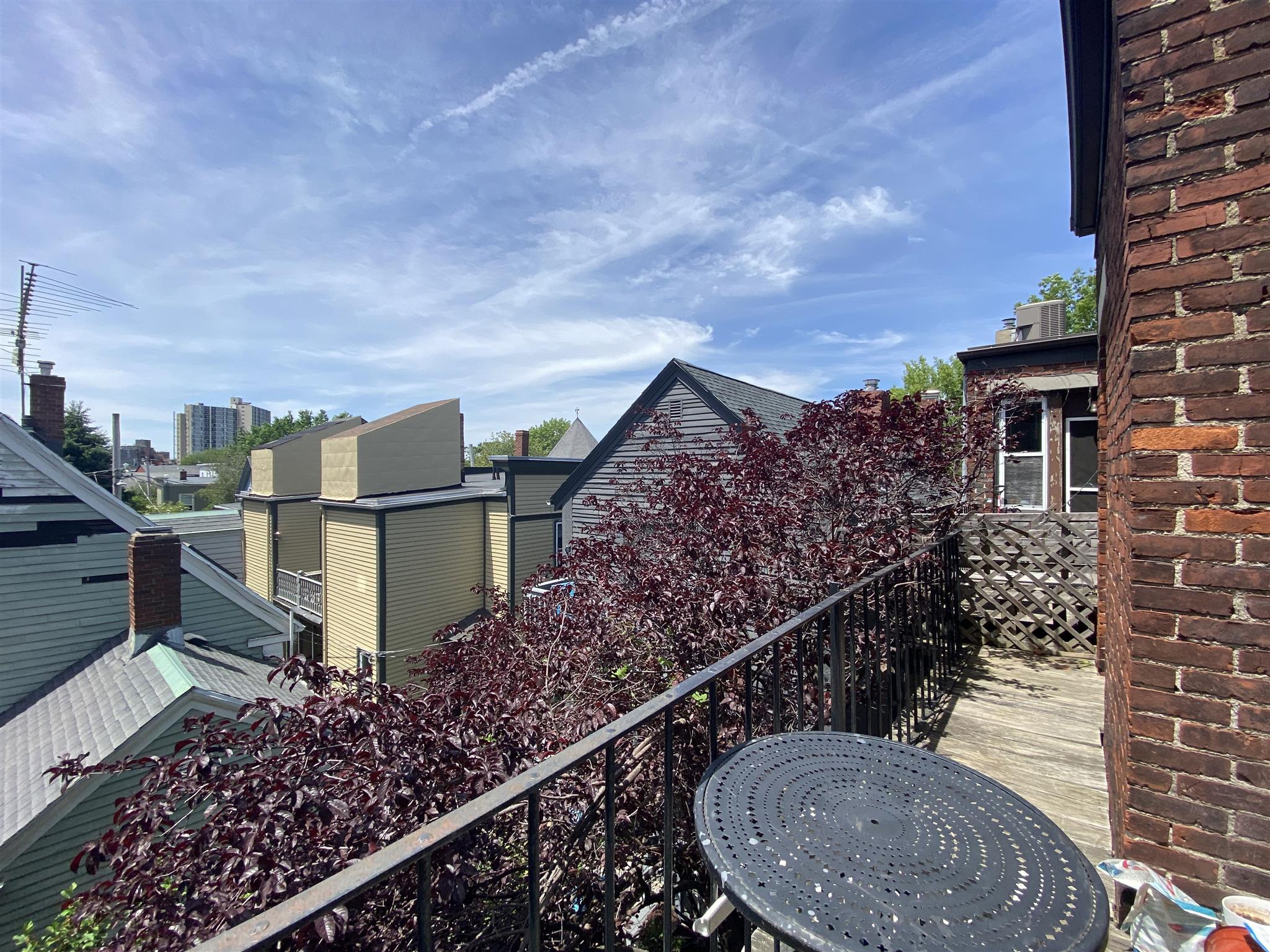 3 bed, 1 bath apartment for rent at 53 Kelly Rd Unit 3L, Central Square — photo 14 of 15