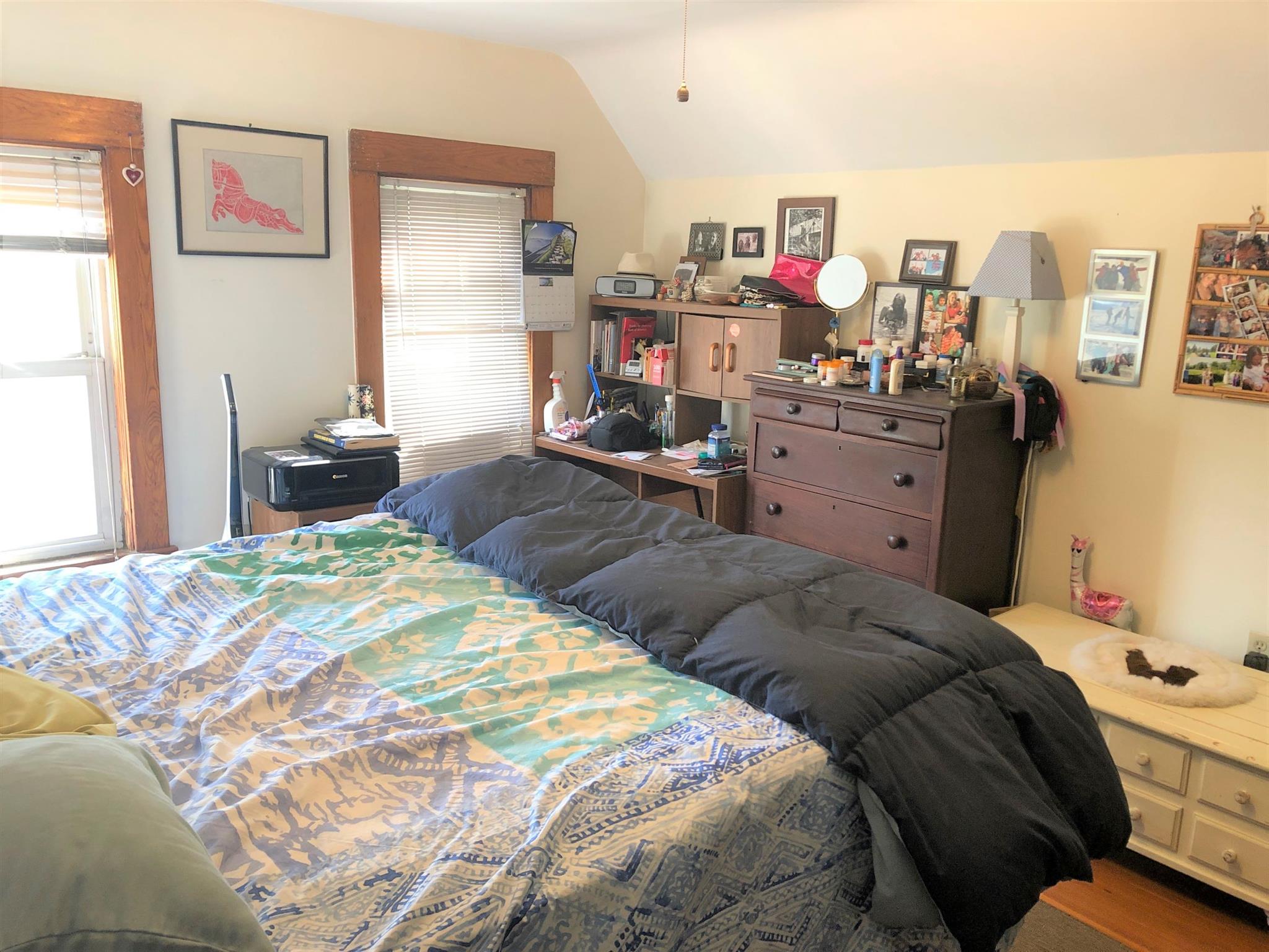 3 bed, 1 bath apartment for rent at 42 Electric Ave Unit Avenue, Davis Square — photo 10 of 12