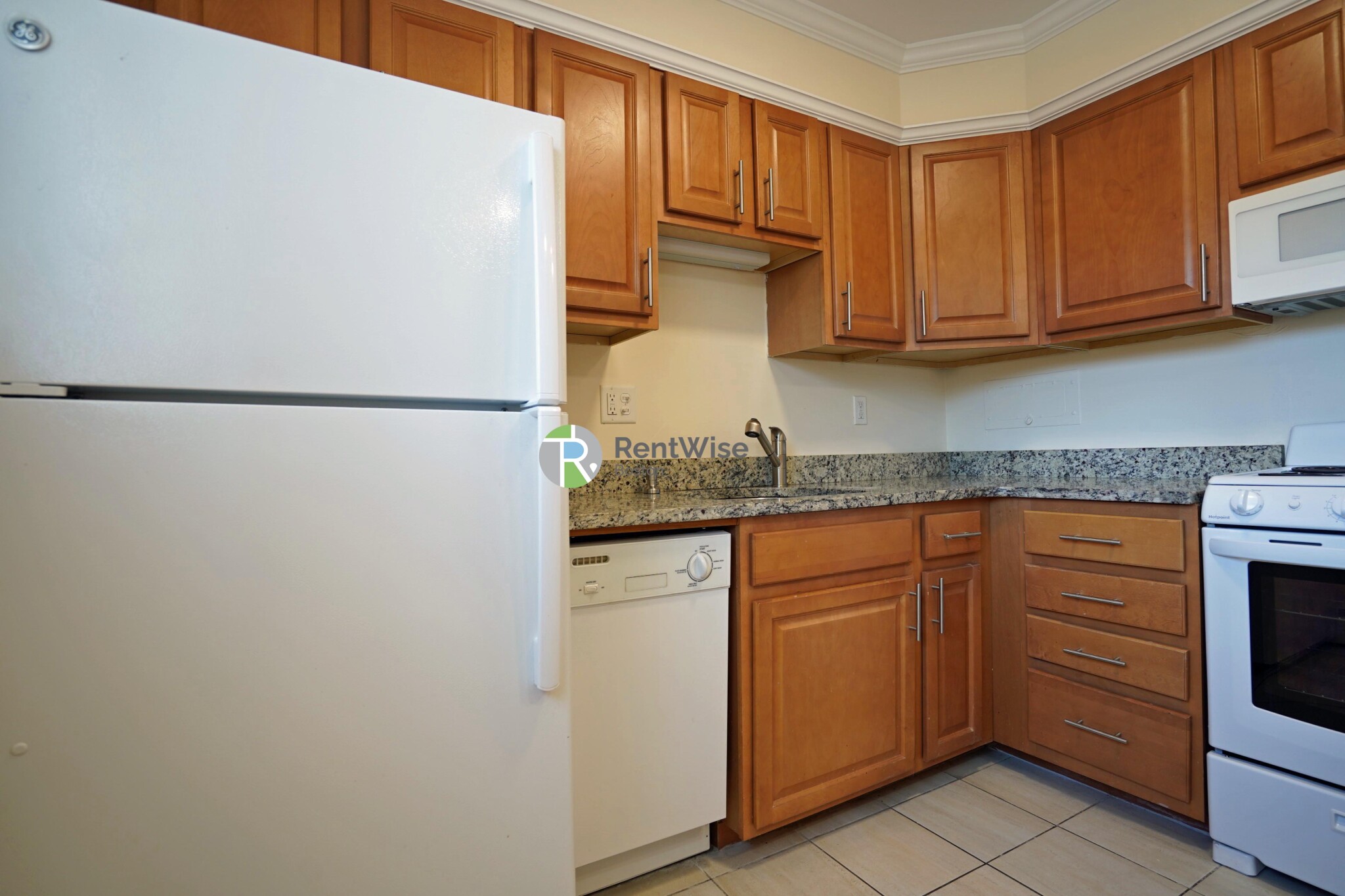 53 Parkman St, North Brookline