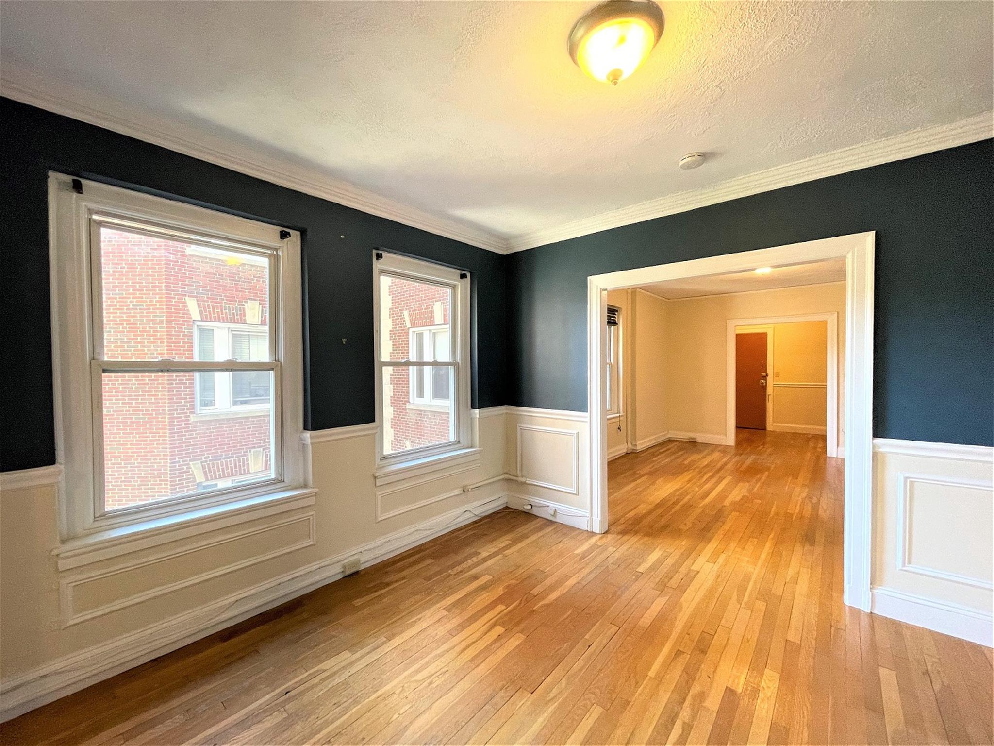 1.5 bed, 1 bath apartment for rent at 7 Craigie Cir Unit 33, Harvard Square — photo 4 of 12