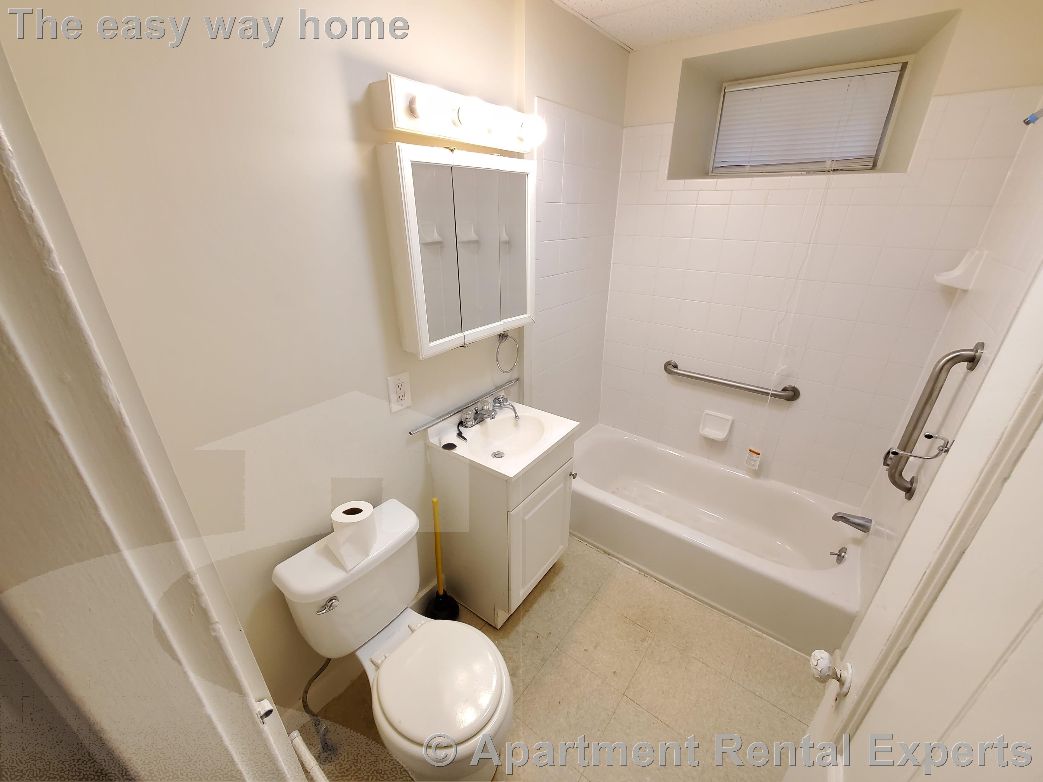 1010 Massachusetts Ave, Harvard Square