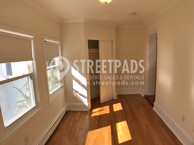 21 Fairbanks St, Griggs Park