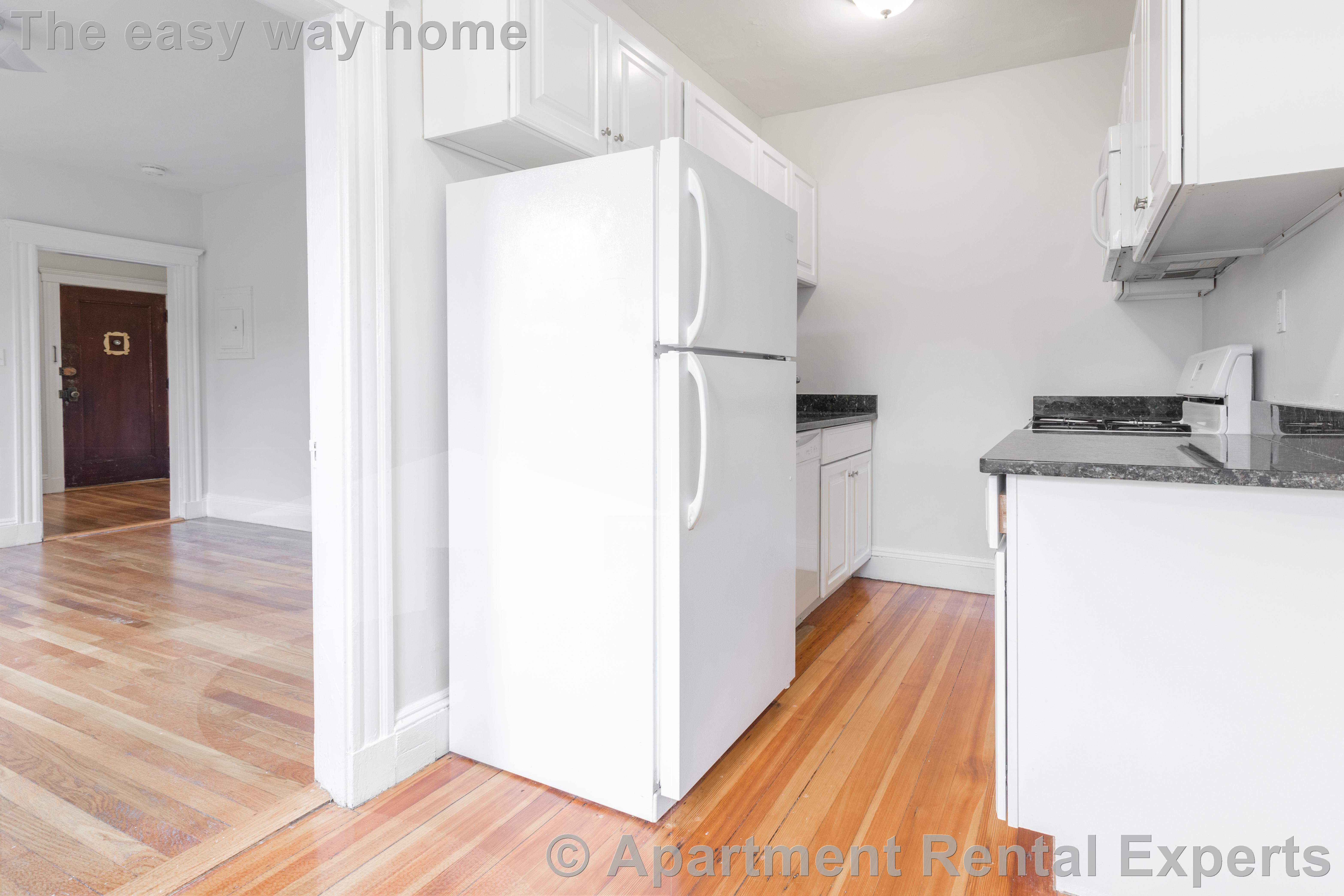 28 Langdon St, Harvard Square