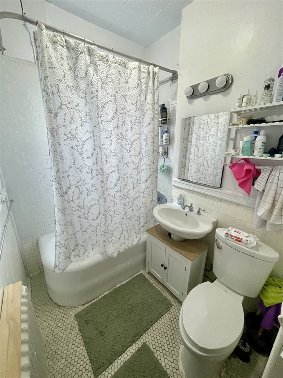 11 Euston St, Brookline