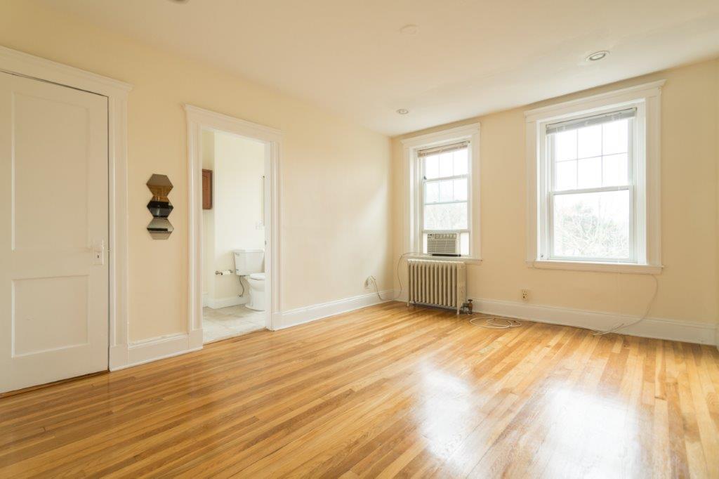 Studio bed, 1 bath apartment for rent at 287 Chestnut Hill Ave Unit 22A, Brighton — photo 2 of 4