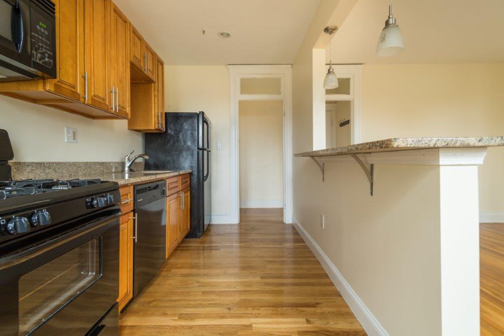 Studio bed, 1 bath apartment for rent at 266 Chestnut Hill Ave Unit 22A, Brighton — photo 5 of 5