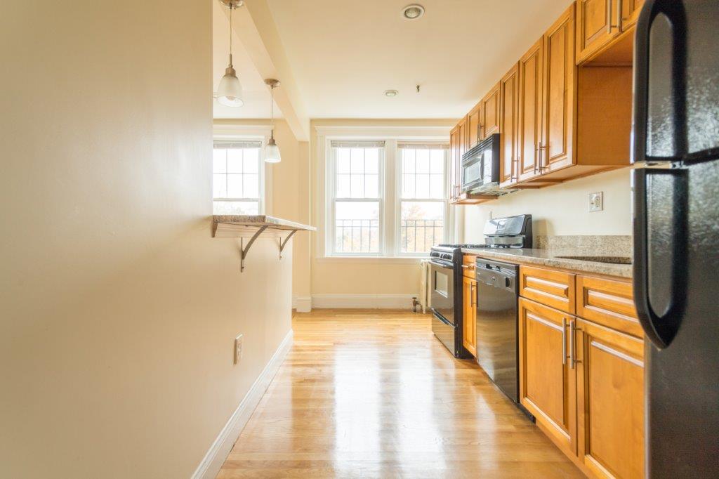 Studio bed, 1 bath apartment for rent at 281 Chestnut Hill Ave Unit 22A, Brighton — photo 1 of 4