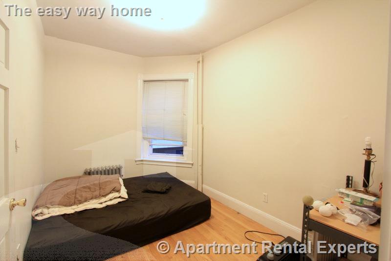 891 Massachusetts Ave, Central Square