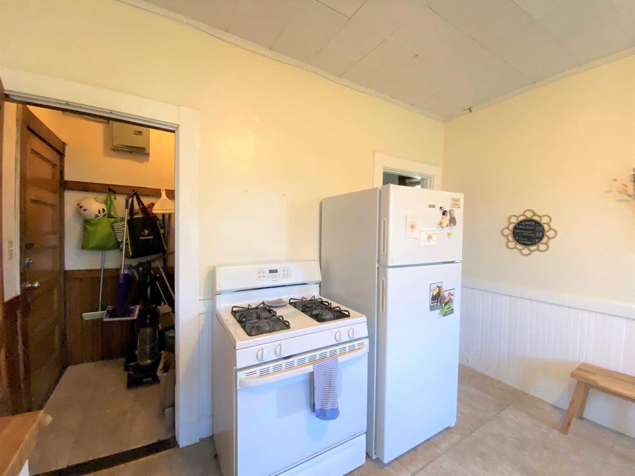3 bed, 1.5 bath apartment for rent at 8 Forest St Unit 6A, Porter Square — photo 4 of 14