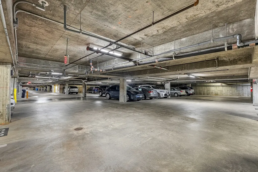 6 Canal Park, East Cambridge