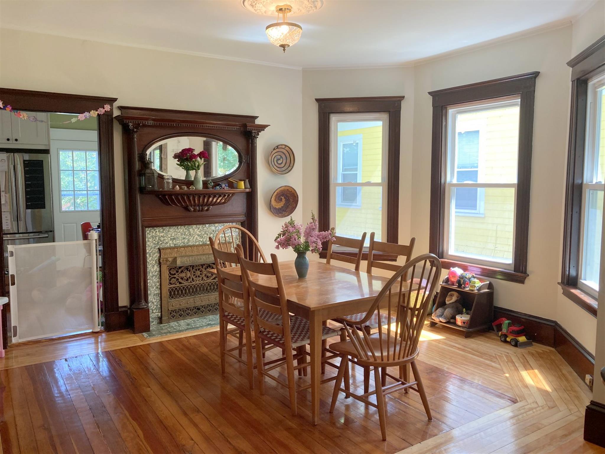 4 bed, 2 bath apartment for rent at 45 Banks Unit 2, Porter Square — photo 3 of 52