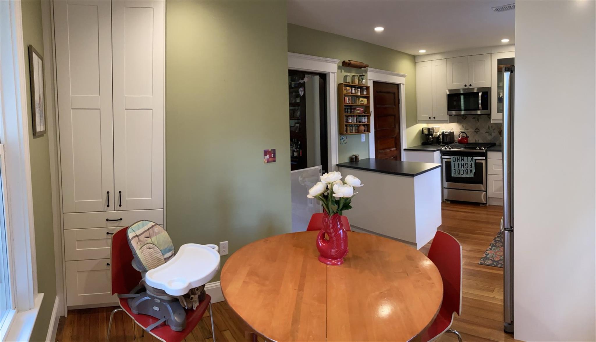 4 bed, 2 bath apartment for rent at 45 Banks Unit 2, Porter Square — photo 25 of 52