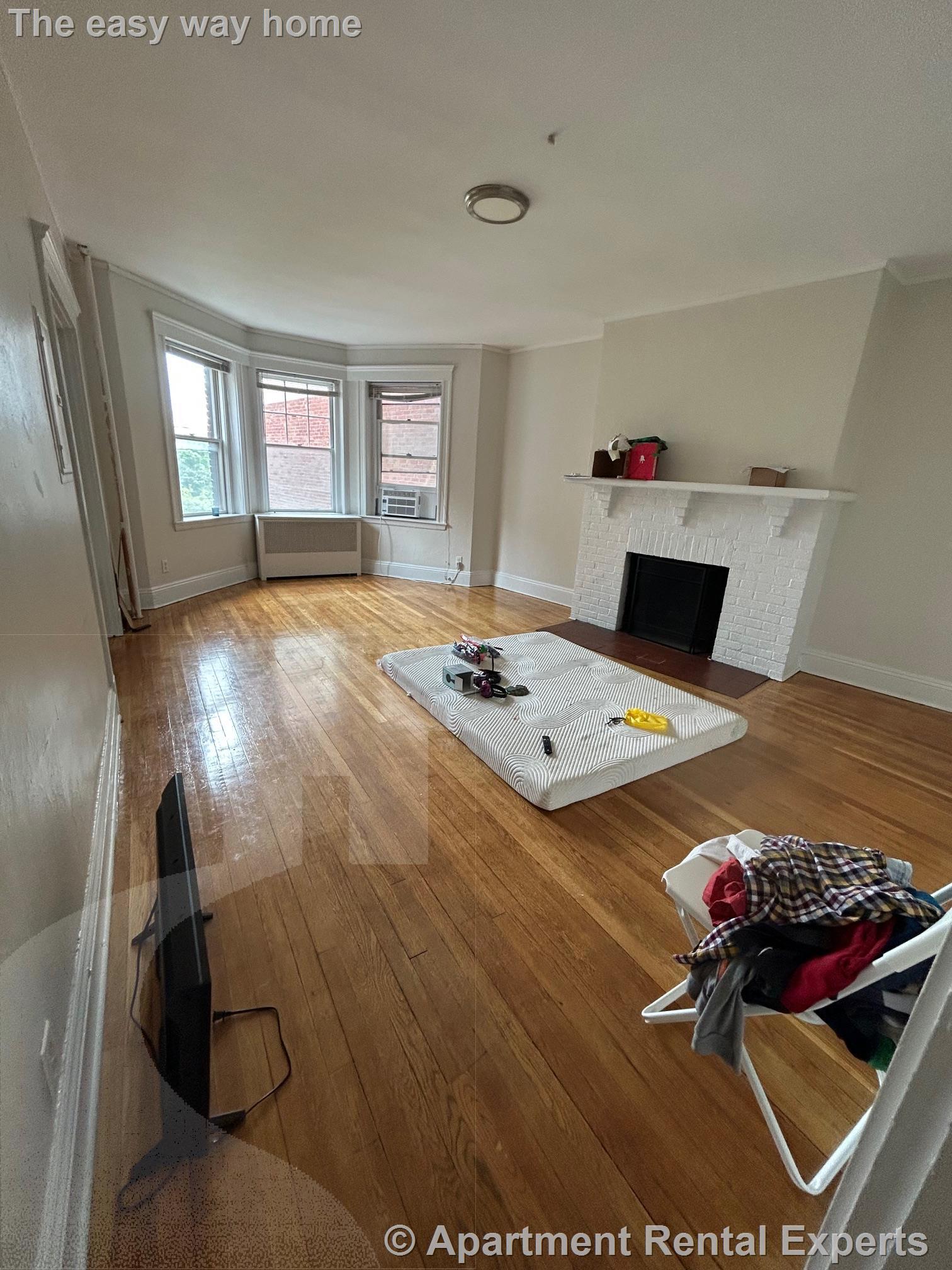 1558 Massachusetts Ave, Harvard Square