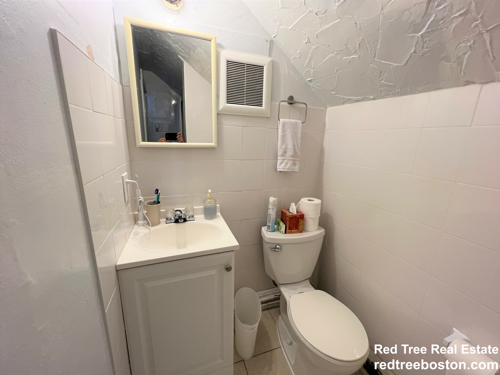 35 Danforth St, Jamaica Plain