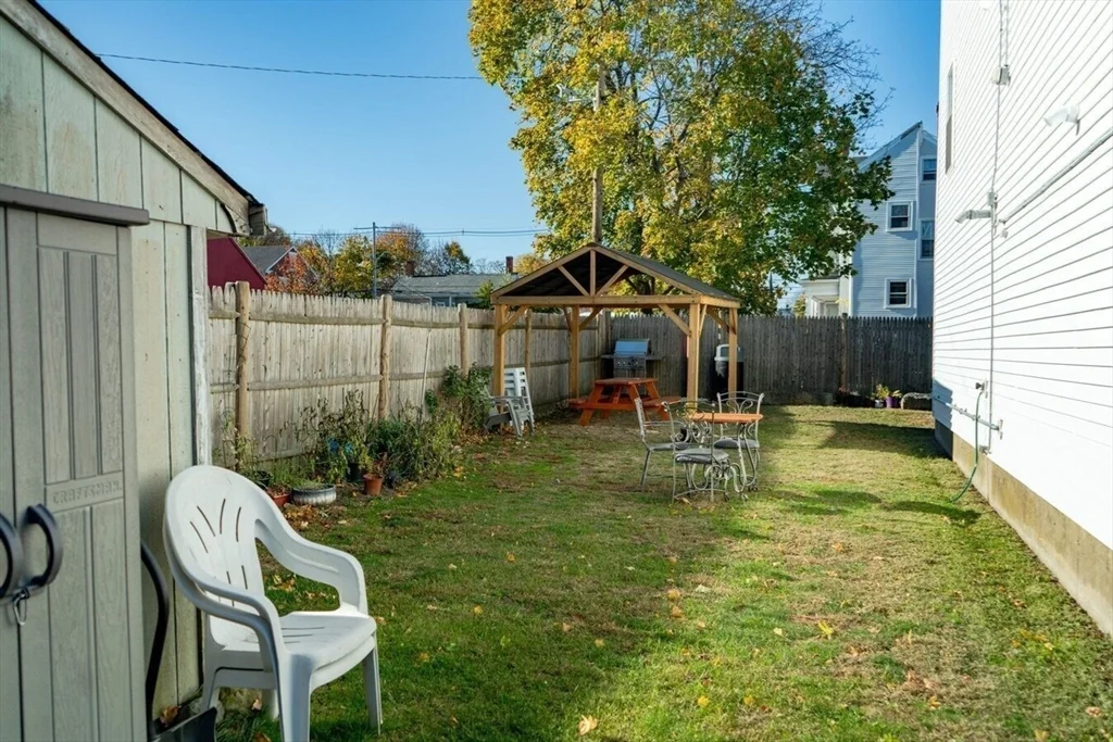 111 Main St, Peabody