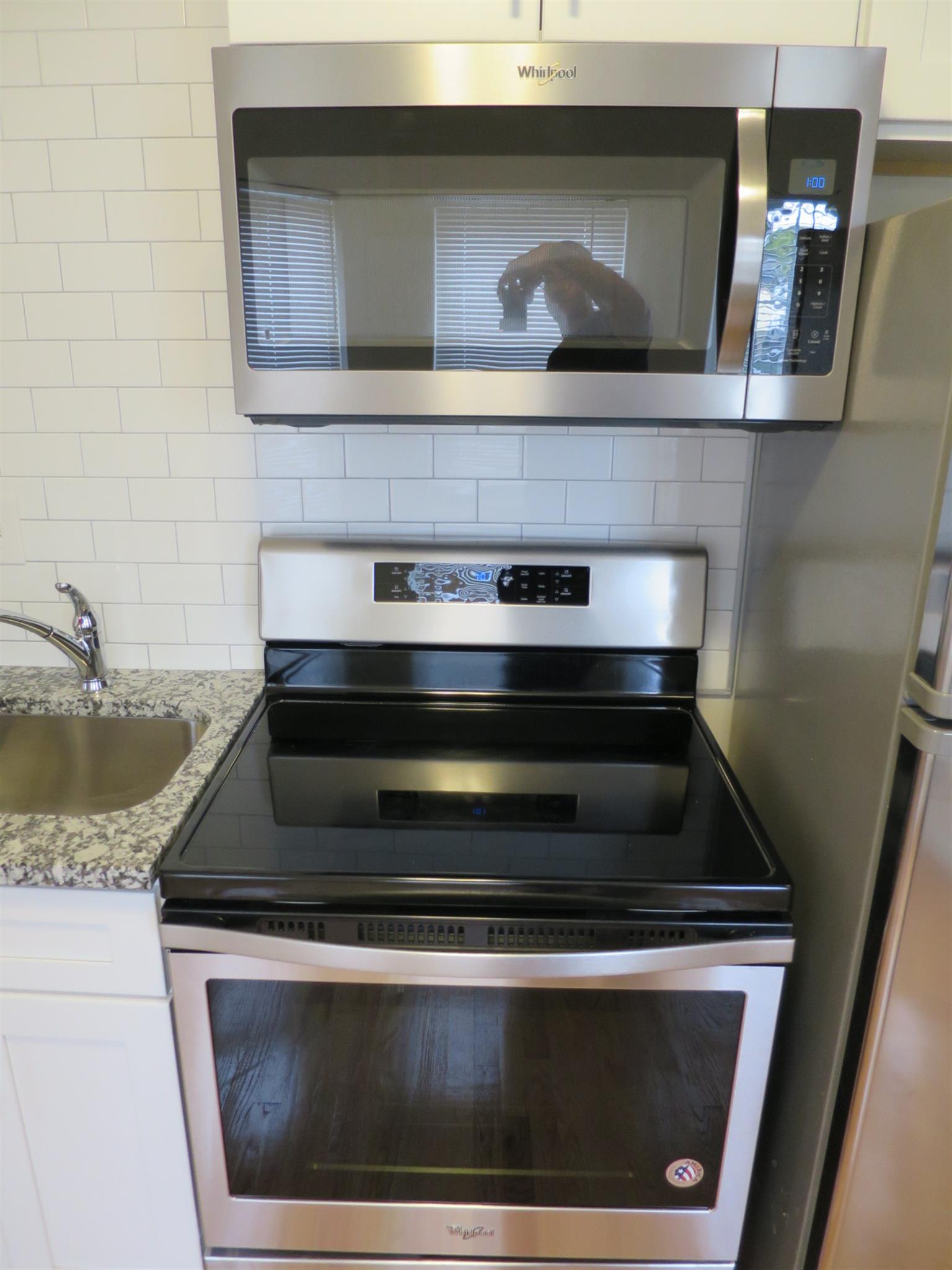 2 bed, 1 bath apartment for rent at 12 Winter St Unit 2, Davis Square — photo 5 of 10