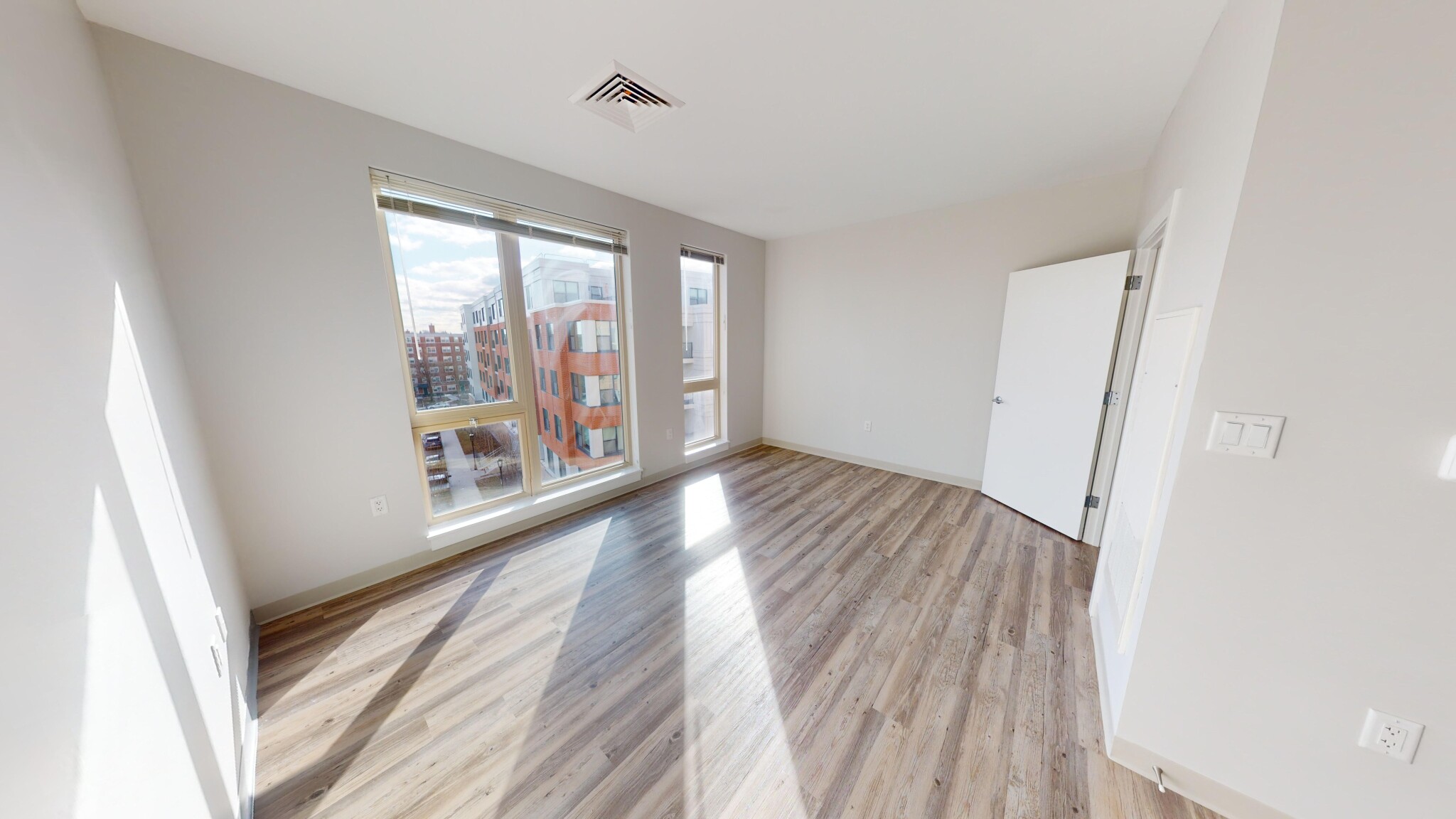 175 Washington St, Brighton