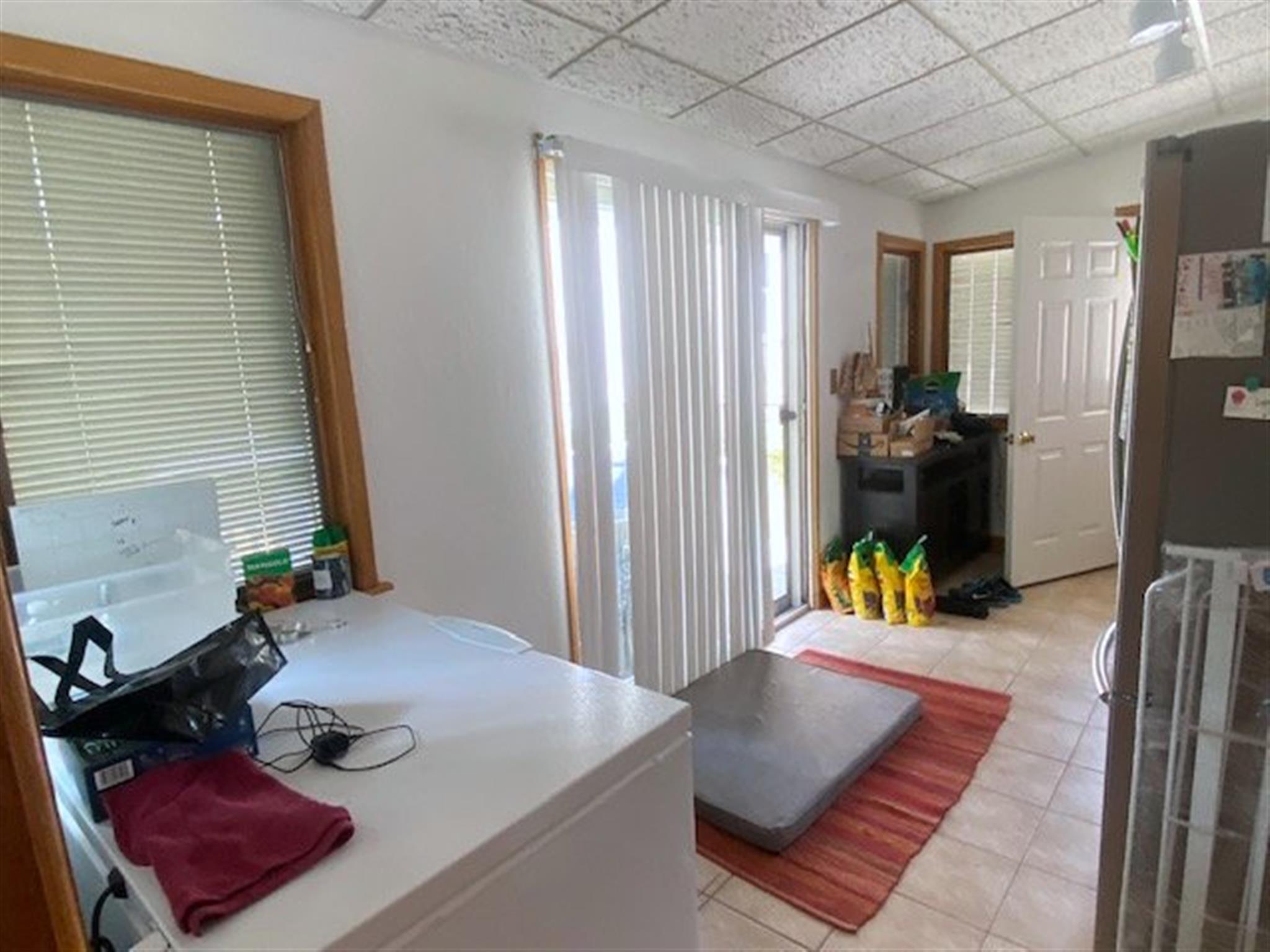 4 bed, 1.5 bath apartment for rent at 16 Summit Ave Unit 16, Prospect Hill — photo 7 of 30