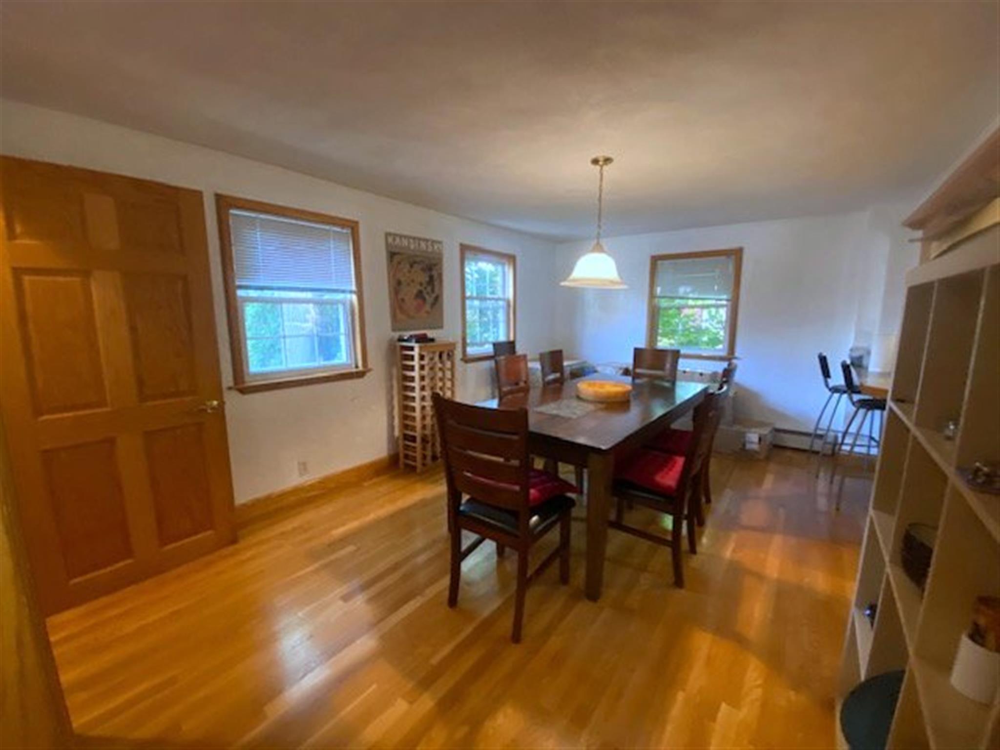 4 bed, 1.5 bath apartment for rent at 16 Summit Ave Unit 16, Prospect Hill — photo 9 of 30