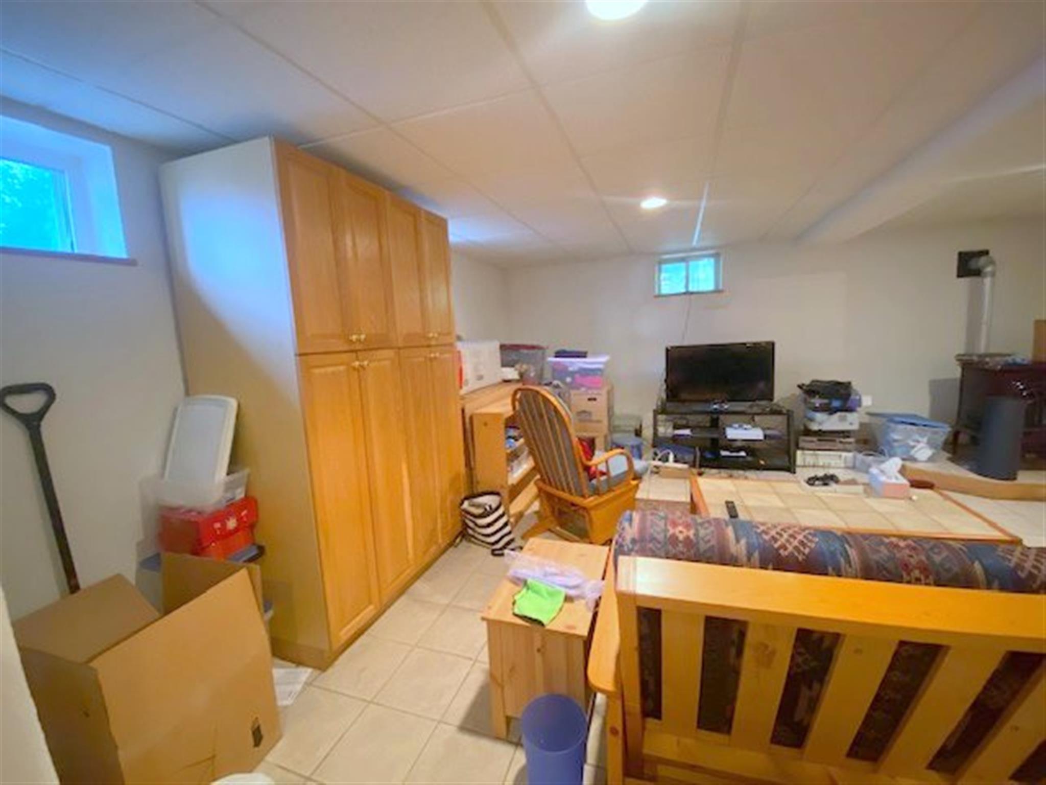 4 bed, 1.5 bath apartment for rent at 16 Summit Ave Unit 16, Prospect Hill — photo 26 of 30