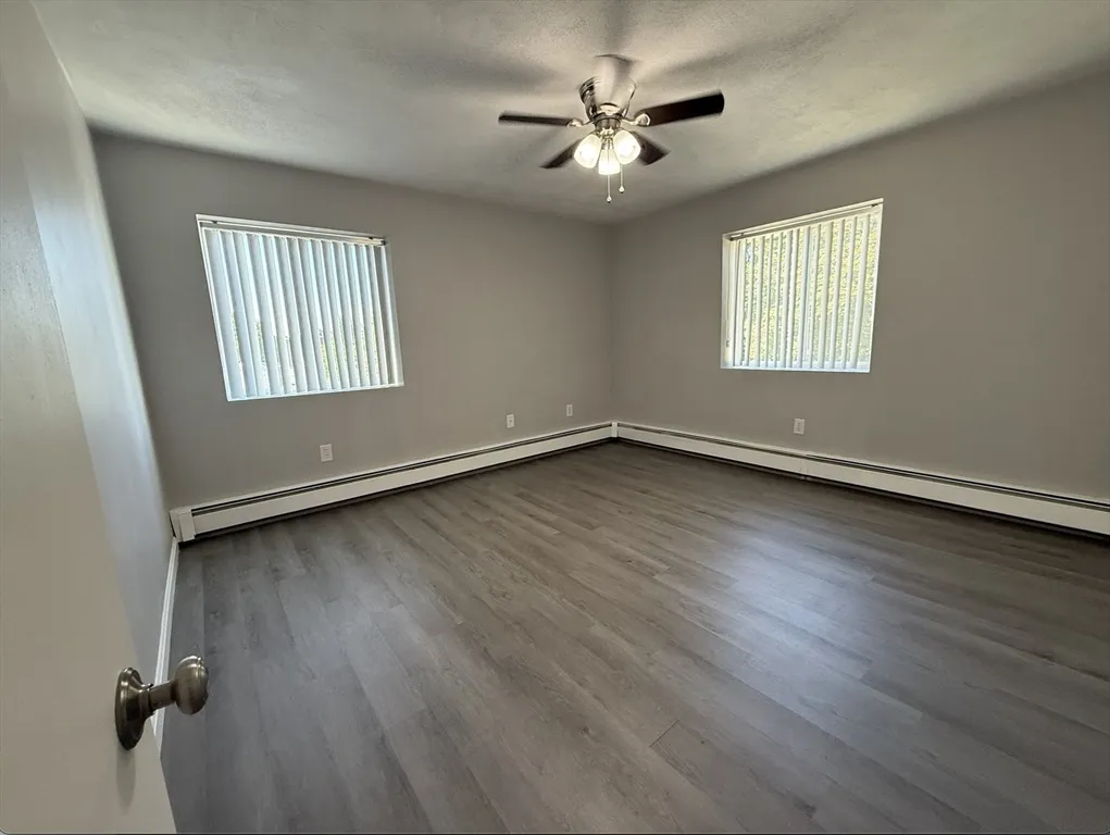 22 Irving St, Everett