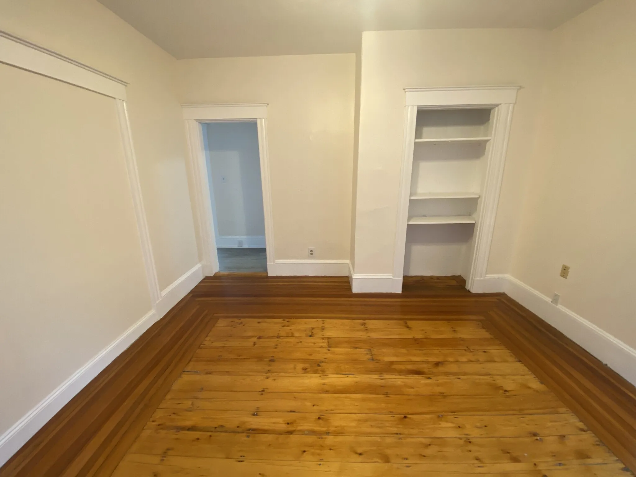 33 Everett Ave, East Somerville