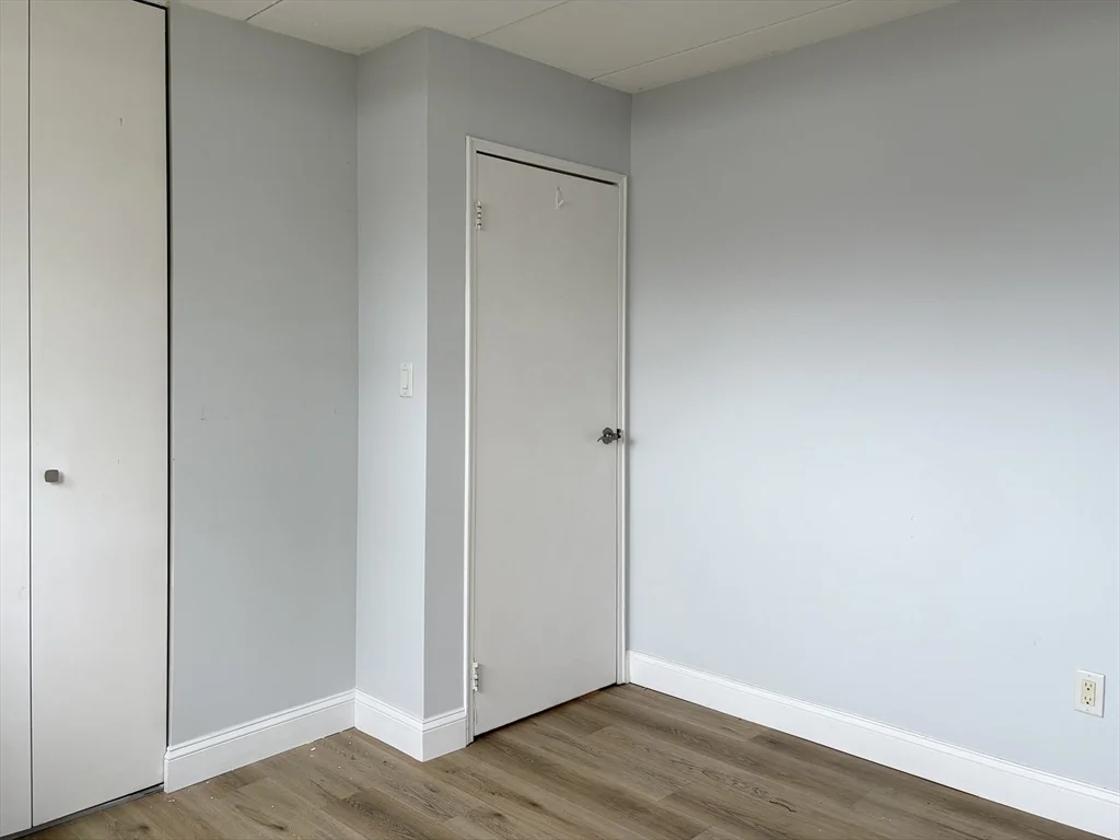 995 Mass Ave, Arlington